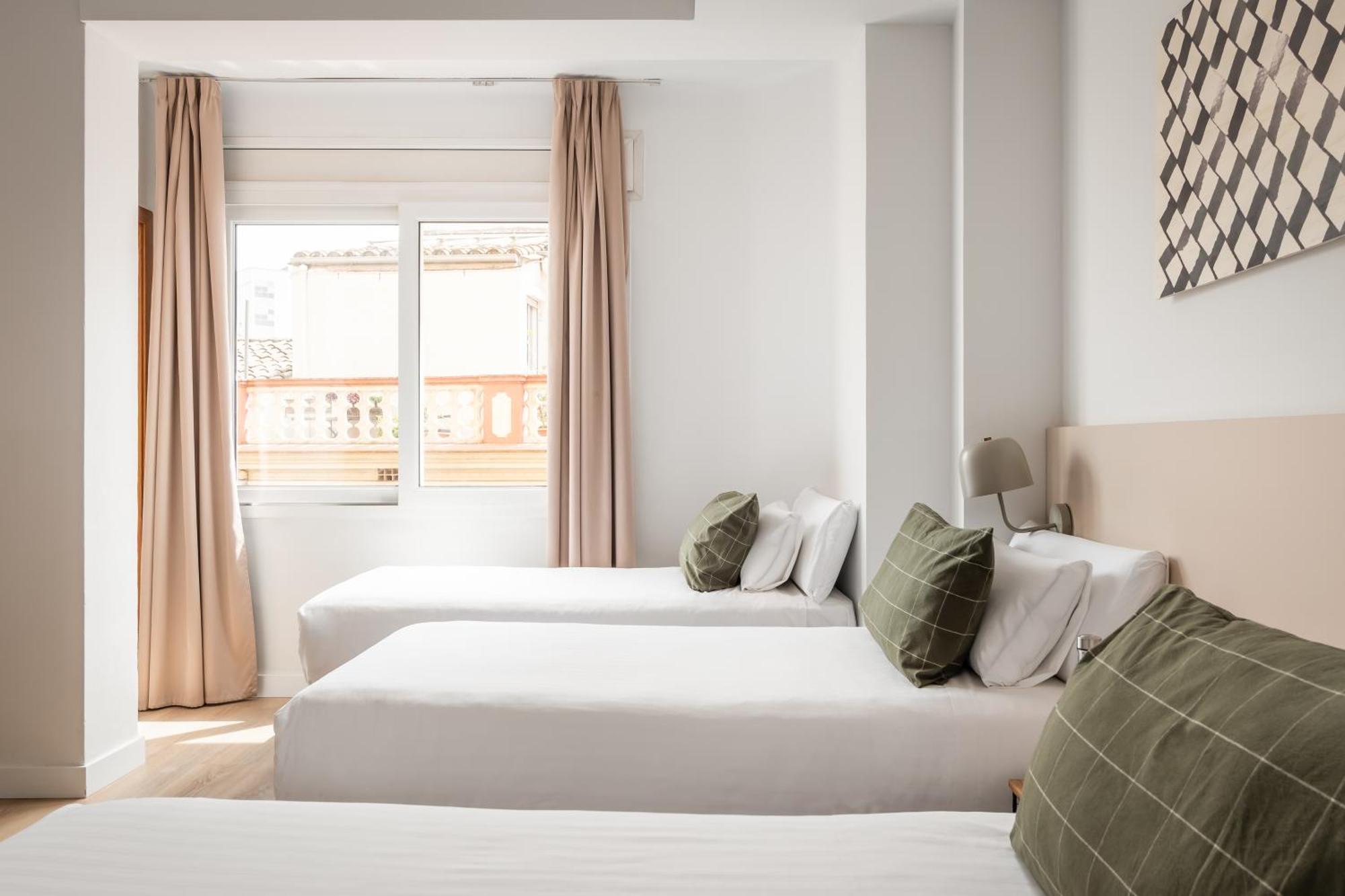 Bypillow Erba 2* Girona