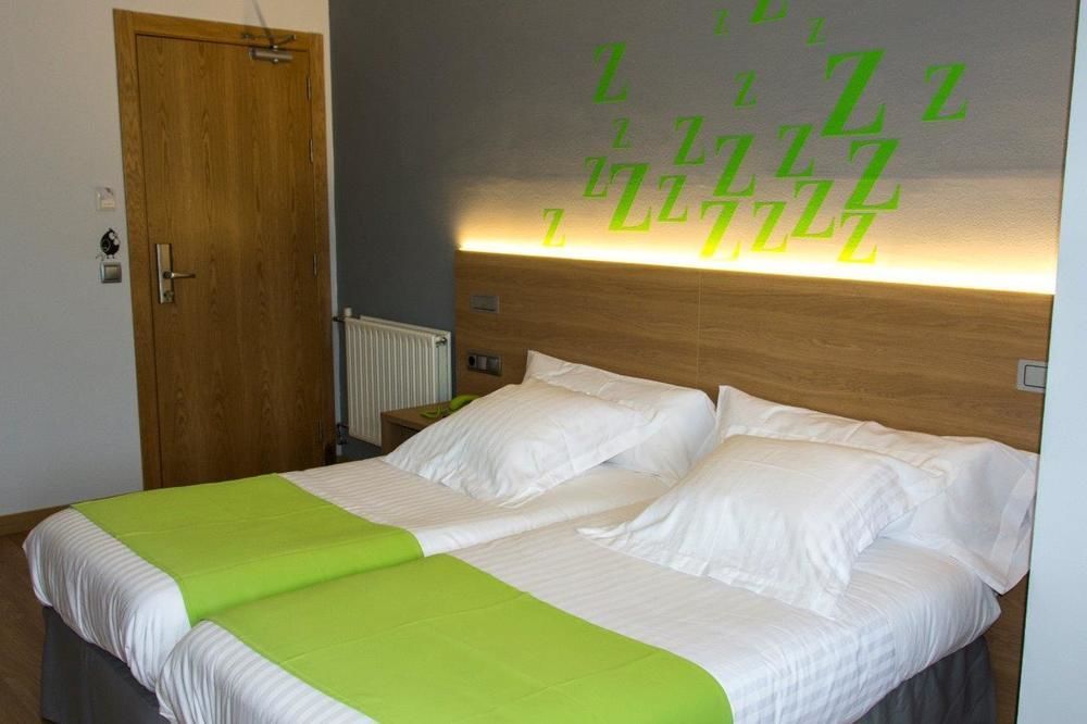 Bypillow Erba Hotel Girona