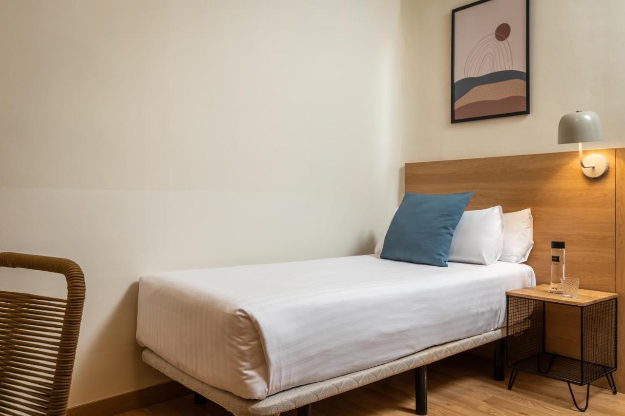 Bypillow Erba Hotel 2*